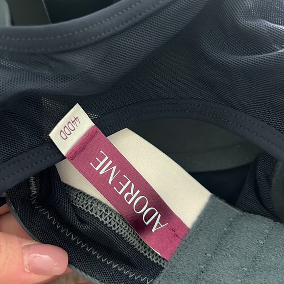 Navy Blue Sports Bra- 44DDD - Picture 6 of 7